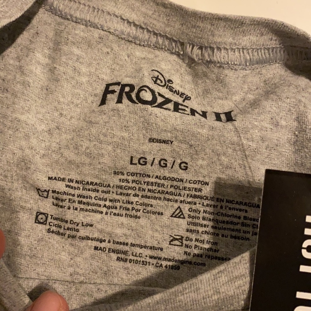 Frozen II tee - Picture 3 of 3